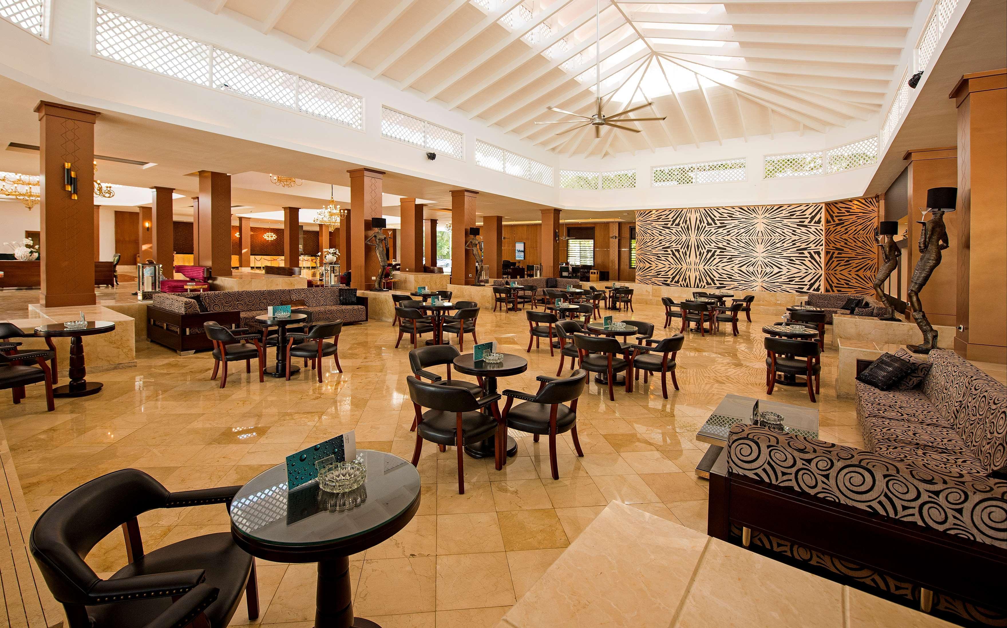 ออคซิเดนตัล ปุนตา กานา - ออล อินคลูซีฟ รีสอร์ต Hotel ปุนตากานา ภายนอก รูปภาพ